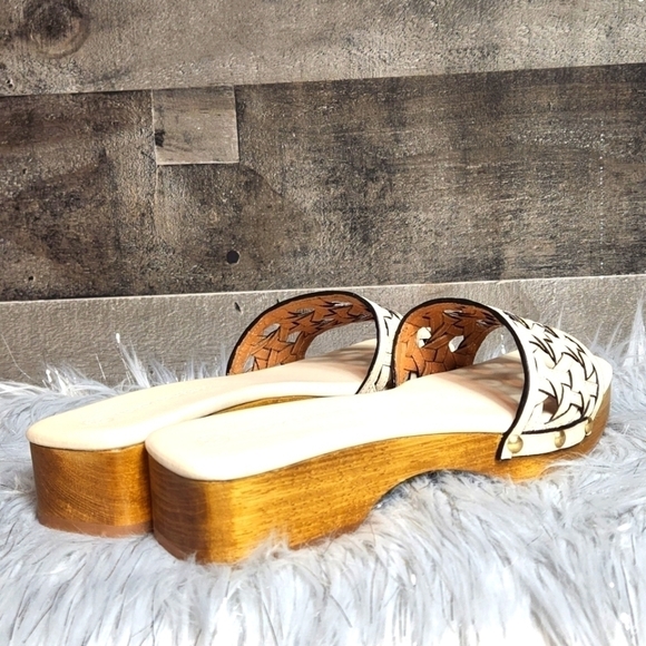 Host Post 🎉 New Tory Burch BASKET-WEAVE CLOG - Picture 4 of 13